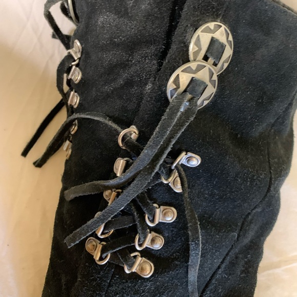 Celestial Suede Leather Boots Size 8 Metal Star Lace Up Details Hidden Zipper - Picture 10 of 10